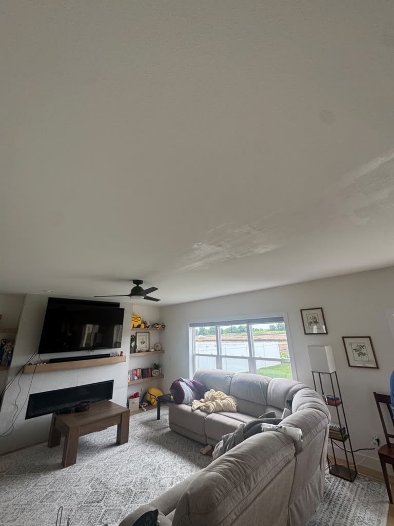 Ceiling water damage before drywall repair by Mechan LLC