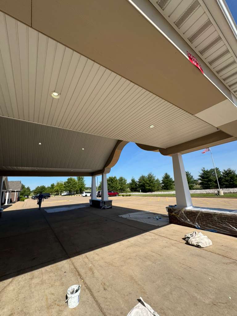 Commercial building canopy before repaint