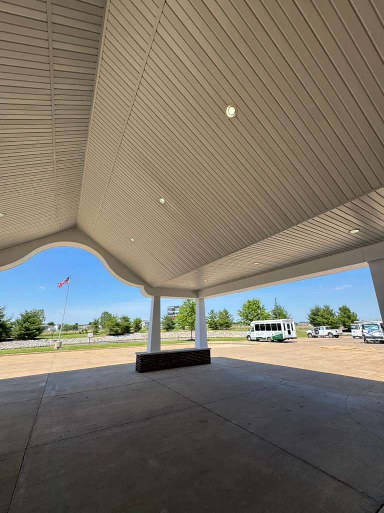 Finished commercial building canopy repaint